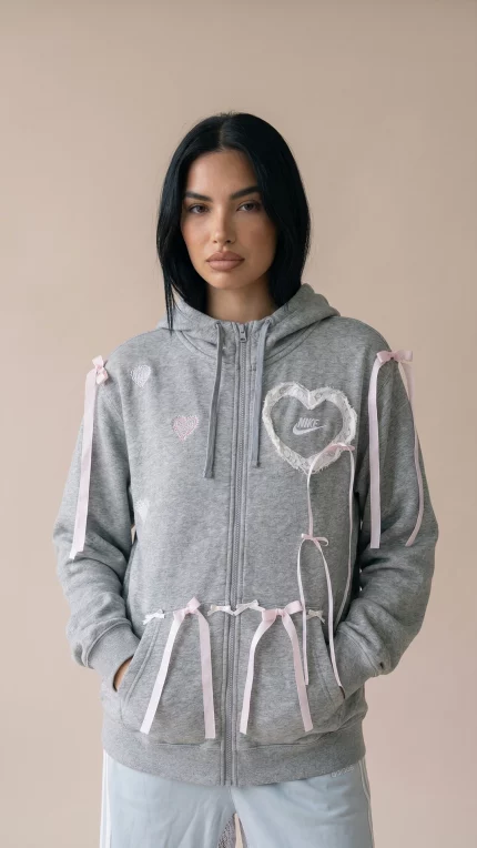 Sudadera gris nike coquette